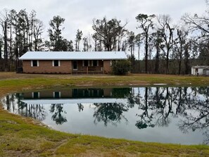 Exterior - Graff Place (live oak)