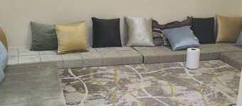 Magnificent studio near the airport. cite Dubaï