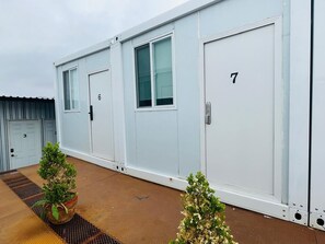 Perincian bahagian luar