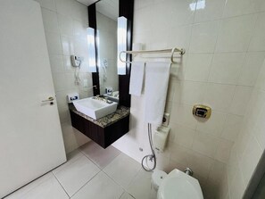 Apartment, City View | Bathroom - Apto 606 (Joinville)