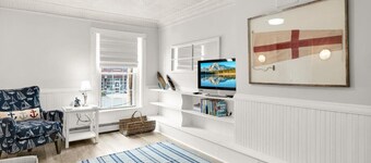 Phoenix Nest - Downtown Apartment in Belfast