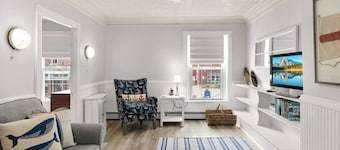 Phoenix Nest - Downtown Apartment in Belfast