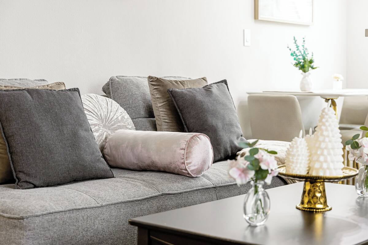Apartment, 2 Bedrooms, Non Smoking | Living area