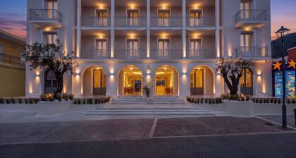 Royal Nidri Suites