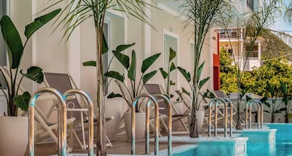 Royal Nidri Suites