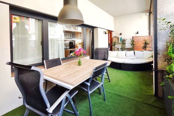 Terraza privada perfecta para desayunos al sol”