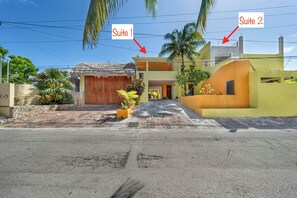 Exterior - Quinta Ixchel -Luxury Sac Bajo Beachfront Villas - Private Beach, Pool & Dock (Isla Mujeres)