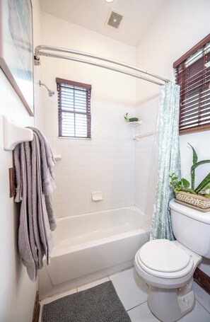 Bathroom - Hyde Park Haven (Tampa)
