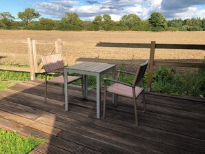 Buiten dineren