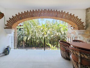 Outdoor dining - Vrbo Property (Puerto Vallarta)