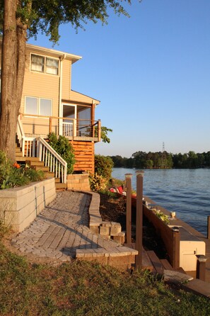 Property grounds - Private Lakefront Retreat Dock, Kayaks & Firepit (Lyman)