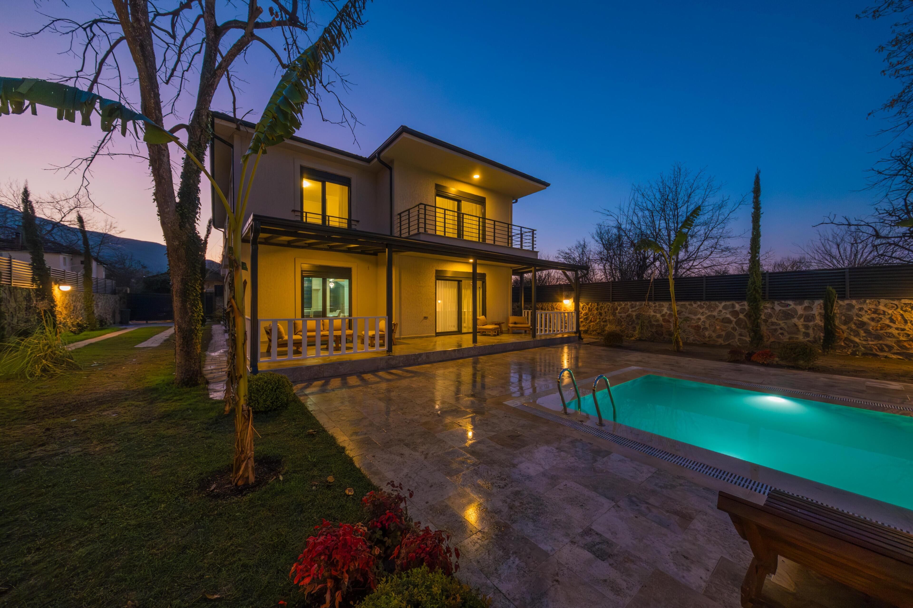 Vila Deluks, pemandangan kolam renang | Teras/patio