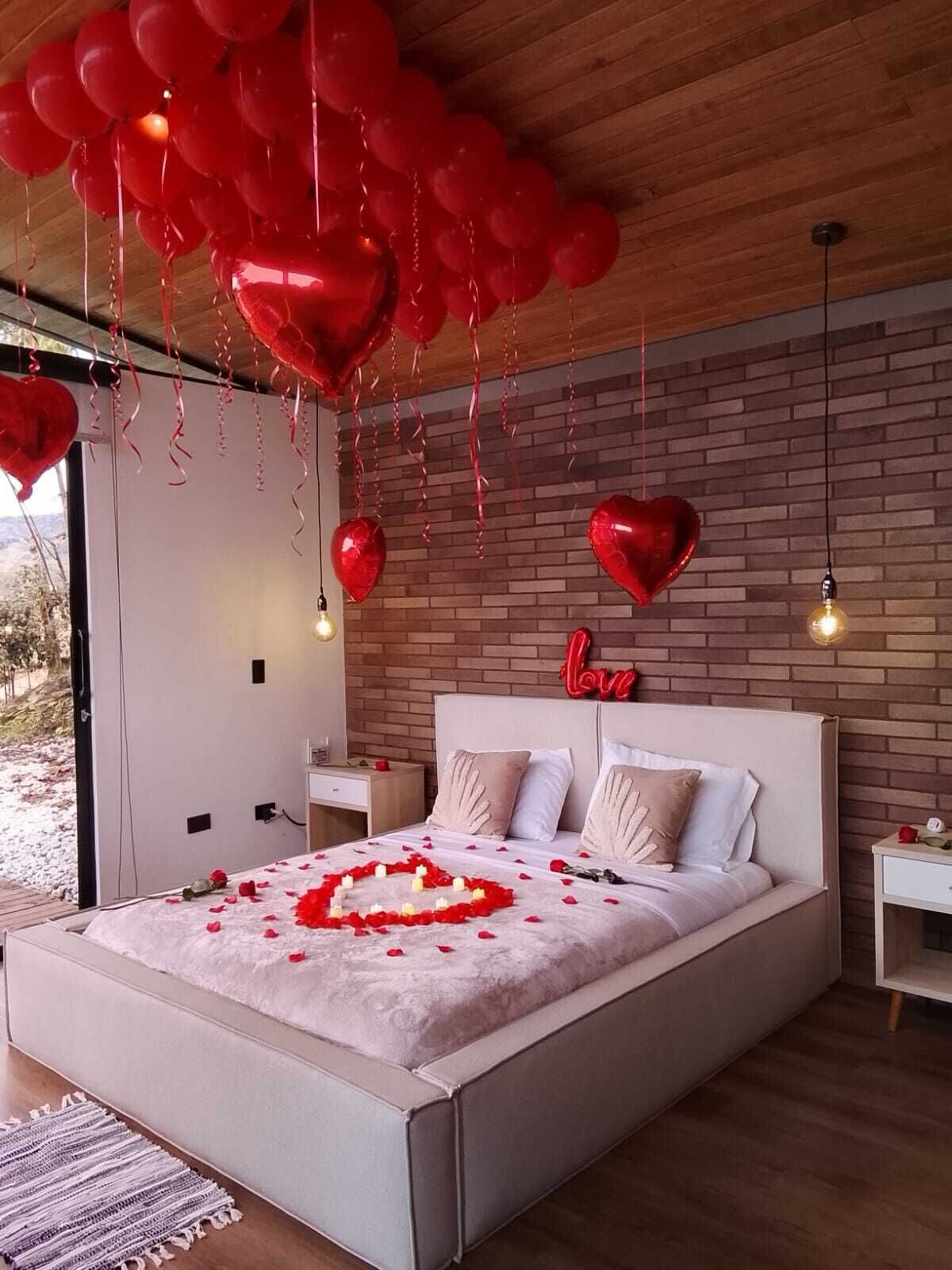 Luxury Cottage, Lake View | Premium bedding, desk, laptop workspace, blackout curtains