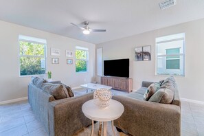 Living area - 3-BR - Coastal Chic Beach House, Pet Friedly, w Heated Pool (Jensen Beach)