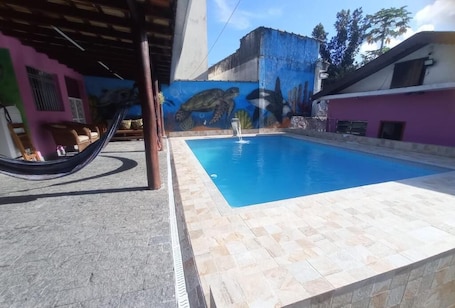 Pool. Pousada do Tibet