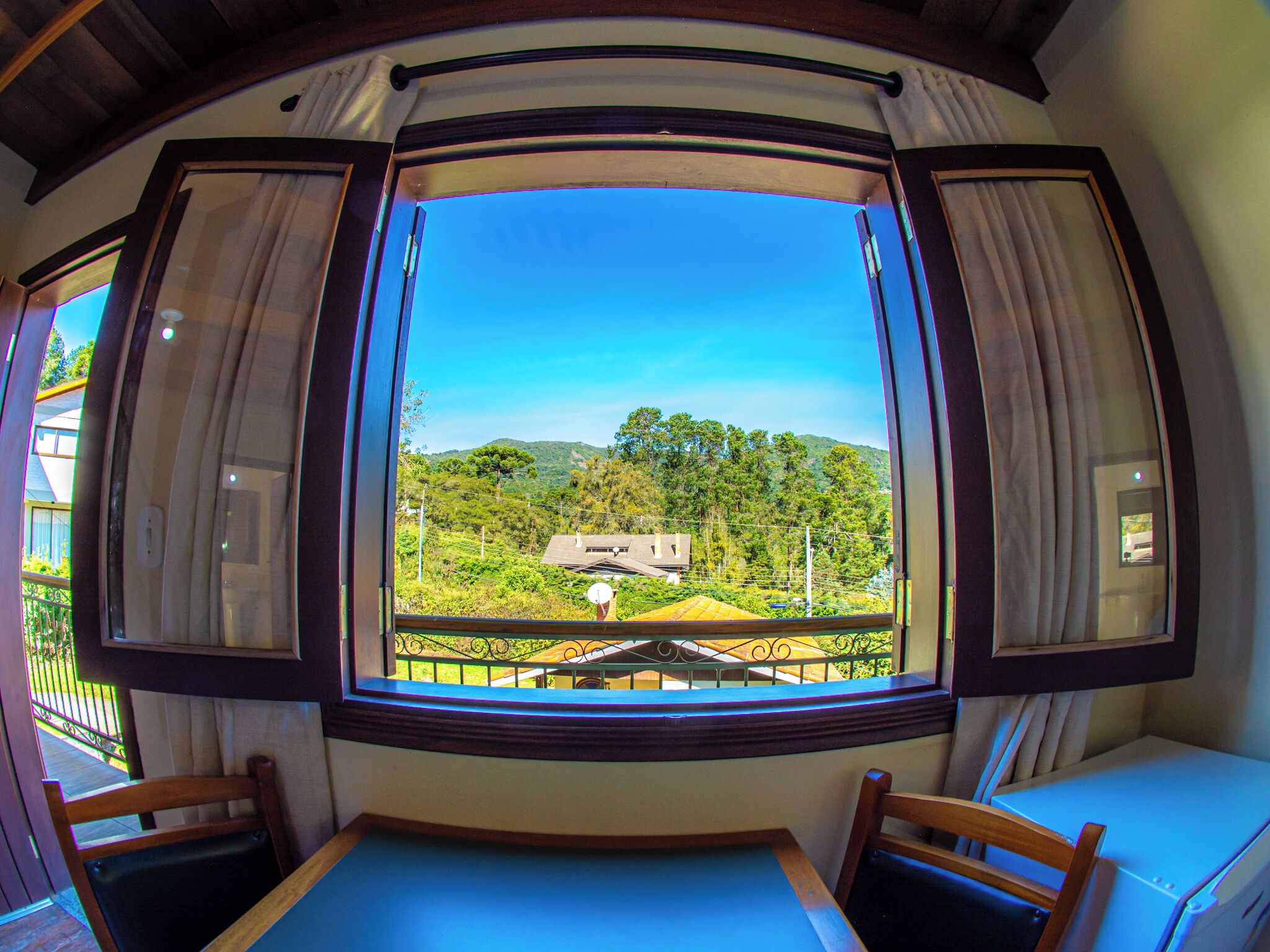 Family Apartment, Balcony, Mountain View | Interior