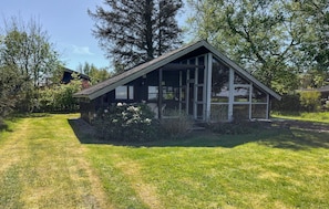 Exterior - Nice home in Storvorde with WiFi (Storvorde)
