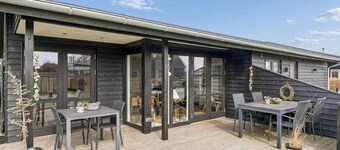 4 bedroom gorgeous home in Juelsminde