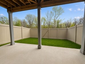 Property grounds - Spectacular 4 bed/3.5 Bath Chantilly/Northern Virginia Townhouse (Chantilly)