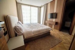 Appartement Luxe, 2 chambres, vue colline | Wi-Fi gratuit