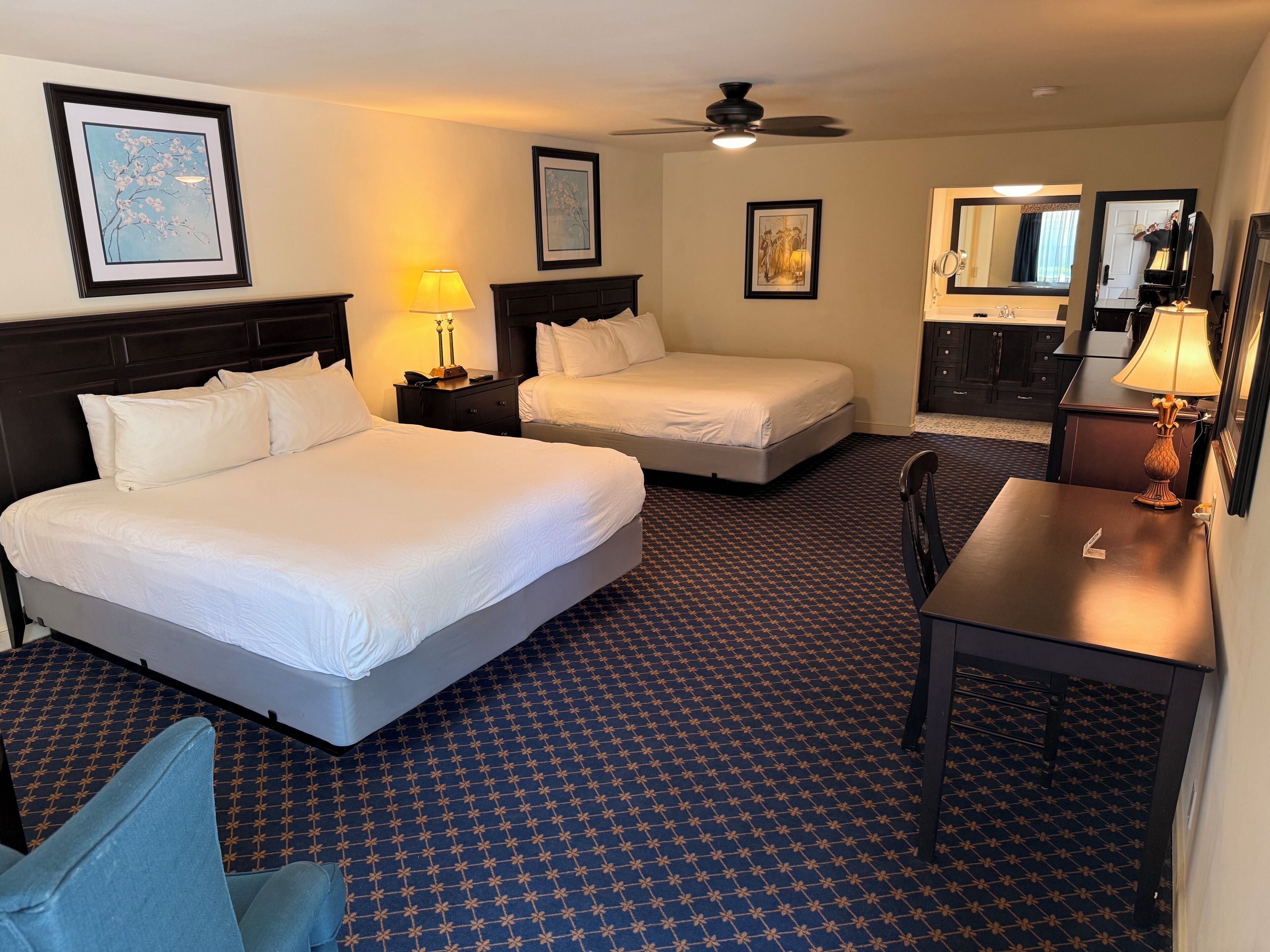 Comfort Double Room | Desk, iron/ironing board, free WiFi