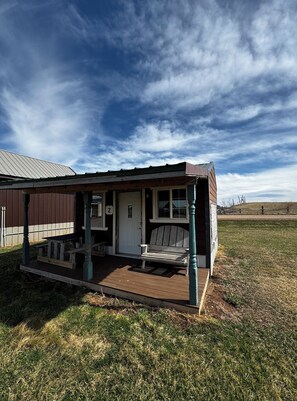 Exterior - The Knot & Pine Cabin - Minutes from Sturgis - Sleeps 8 (Sturgis)