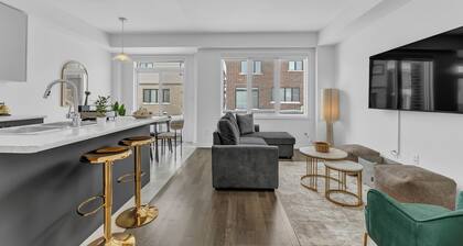 Stylish 3BR Home w/ Dedicated Office Space