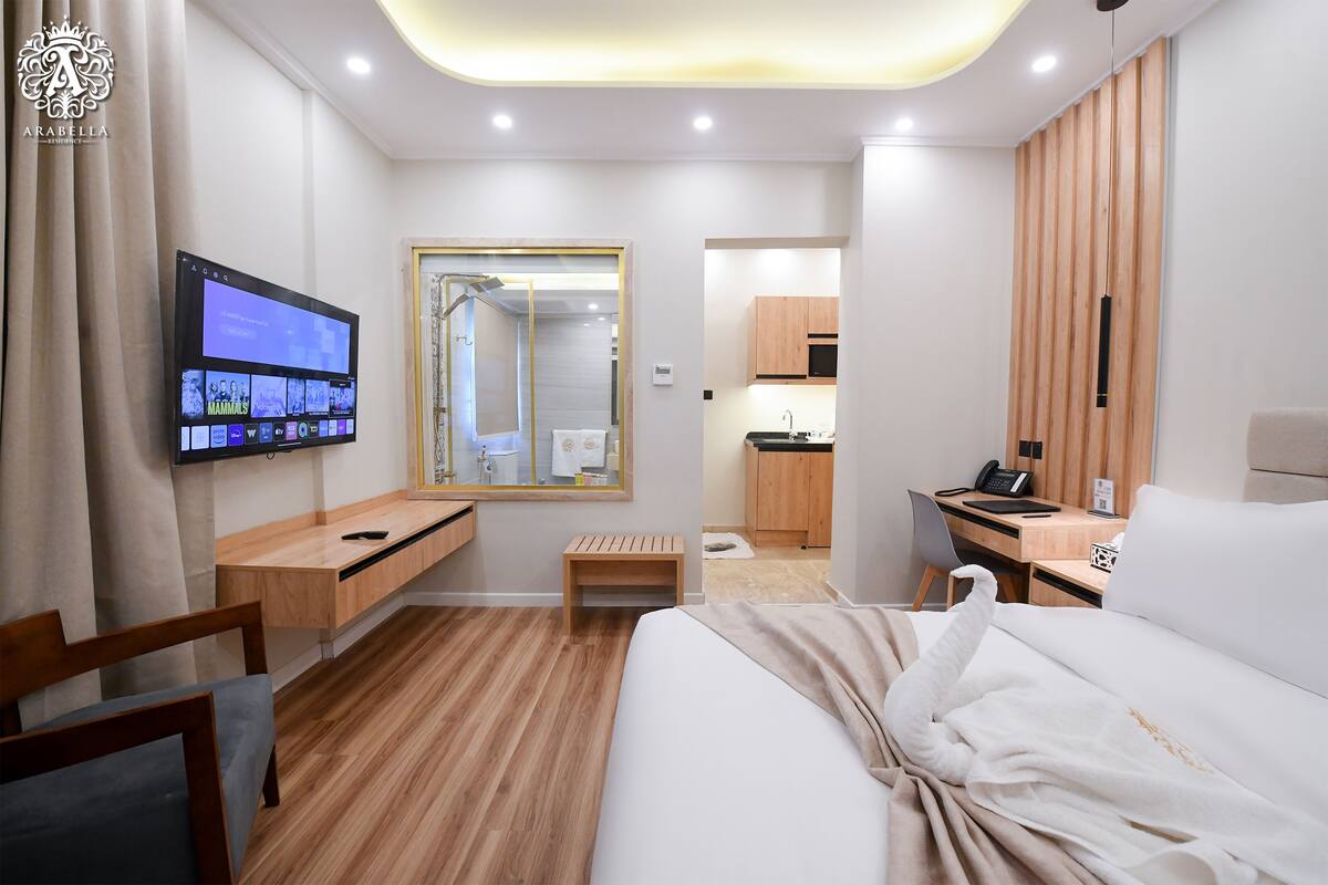 Premium Double Room | In-room safe, desk, laptop workspace, soundproofing