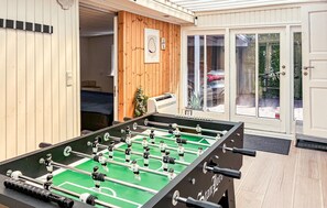Game room - 4 bedroom awesome home in Slagelse (Slagelse)