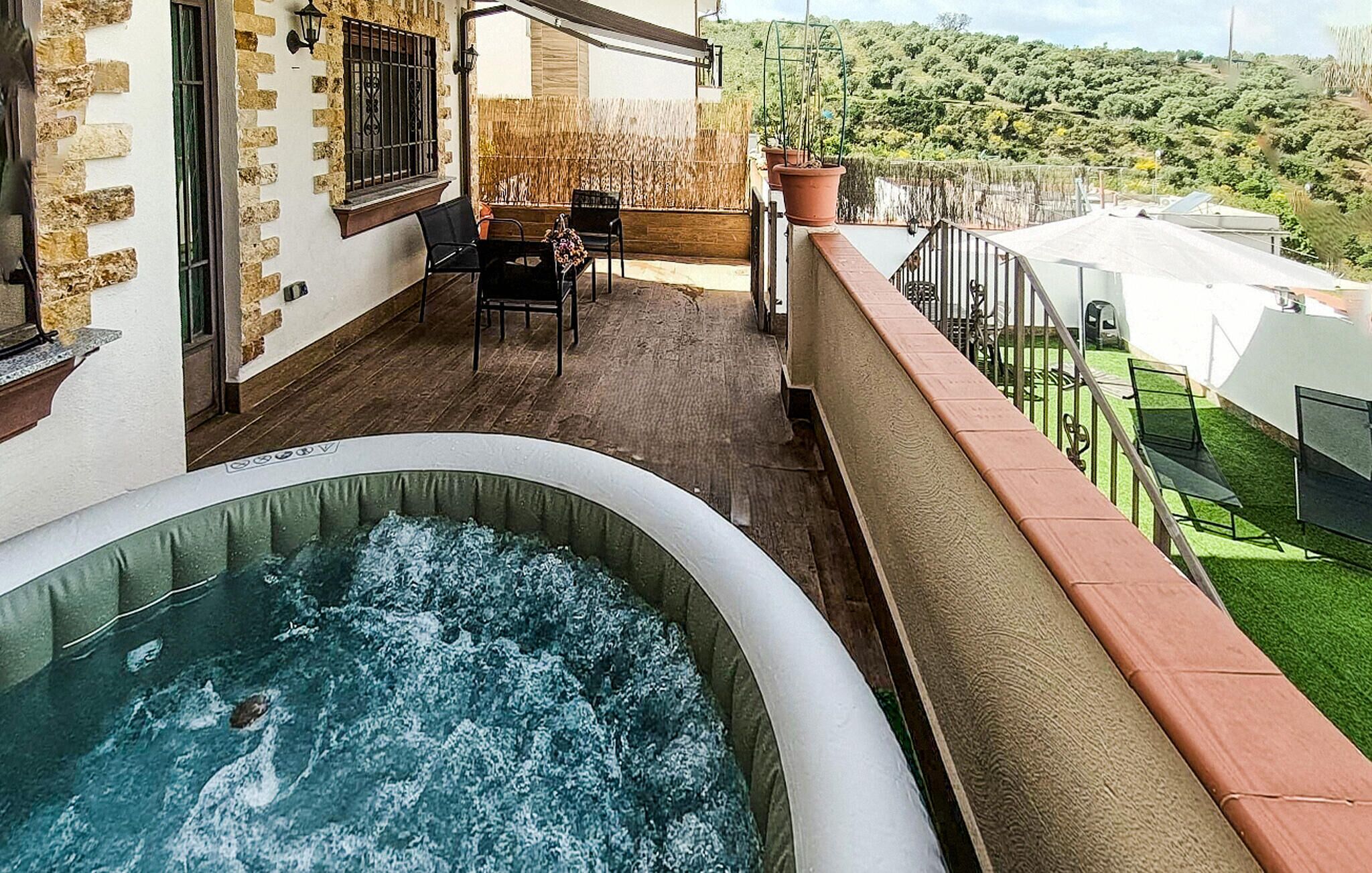 Bain à remous extérieur