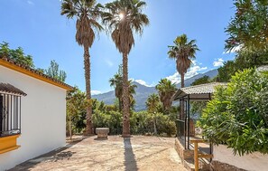 Terrace/patio - Gorgeous home in Jimera de Libar (Jimera de Libar)