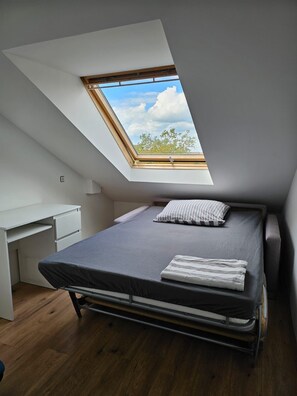 Room - Vrbo Property (Stutensee)