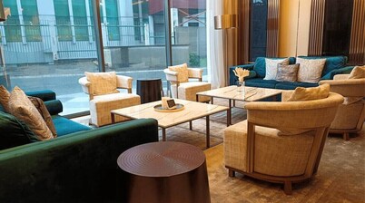 Grand Sungkono Lagoon Caspian Apartment3BR