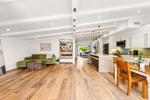 Smart TV, books - The Vinyl Palm | The Chosen Collection (Santa Barbara)