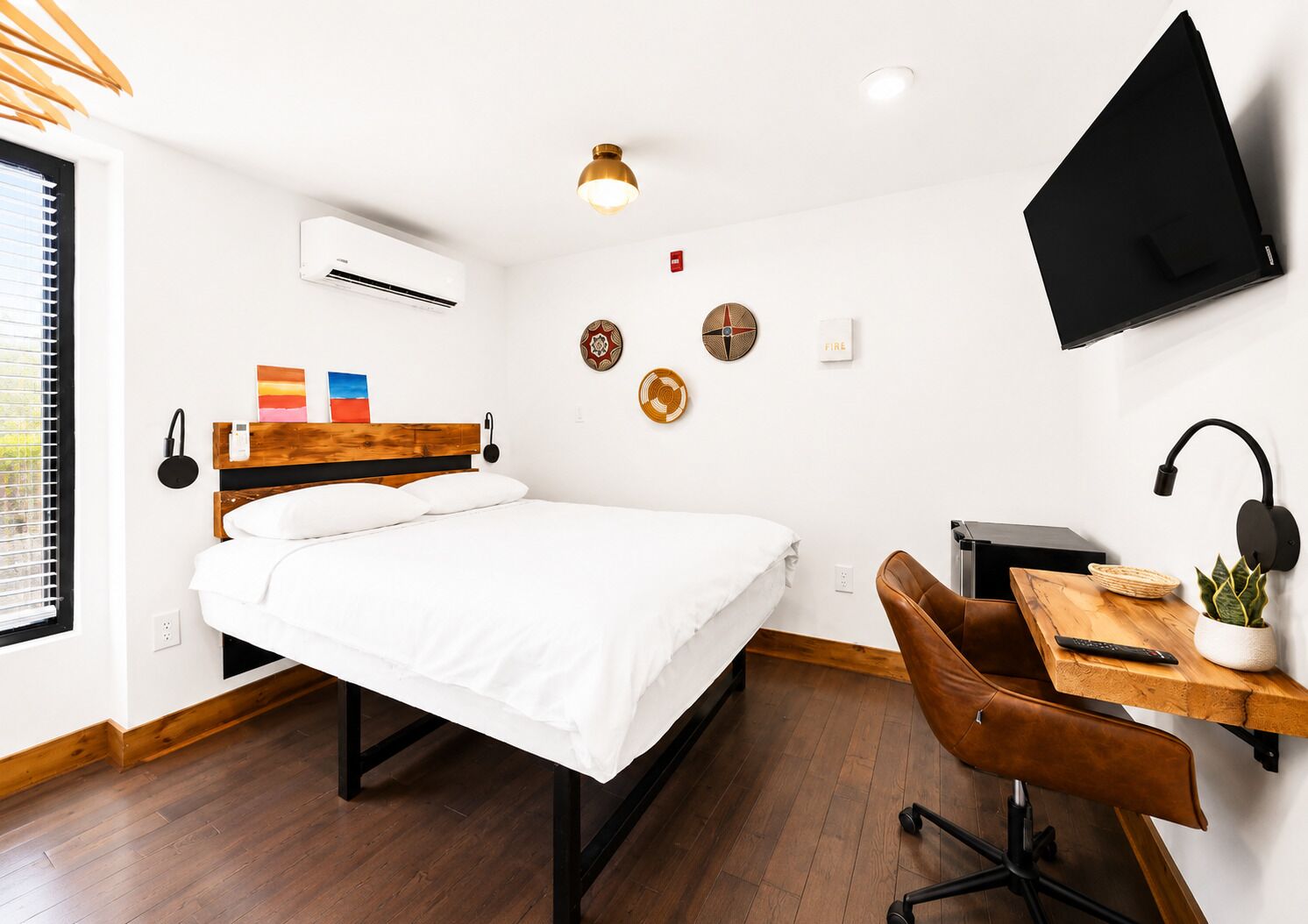 Comfort Single Room, Annex Building | Desk, laptop workspace, iron/ironing board, free WiFi