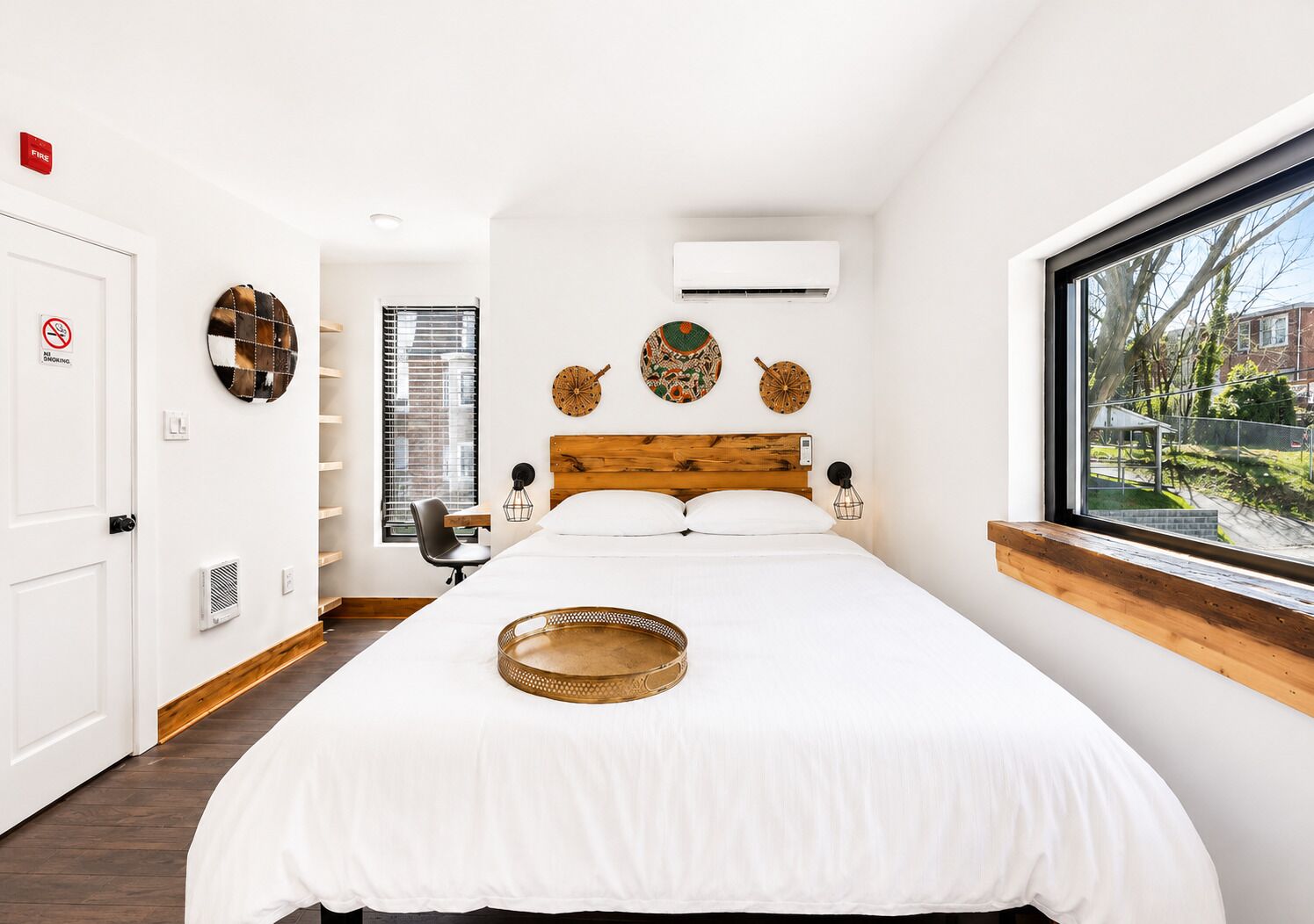 Standard Single Room, Housekeeping | Desk, laptop workspace, iron/ironing board, free WiFi