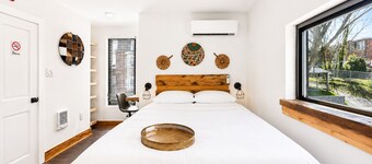 8BR Event Haven Near Top Attractions