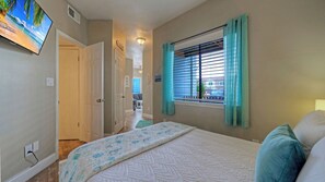 Apartment (1 Bedroom) | Interior - Sea Gypsy by Avantstay Coastal Condo + Community Pool Short Walk to Gulf + Mins to Port Aransas (Corpus Christi)