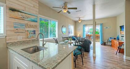 Sea Gypsy by Avantstay 1BR Coastal Condo + Shared Pool Short Walk to Beach + Mins to Port A