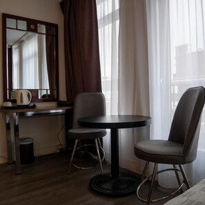 Dining - Patten (The Hague)