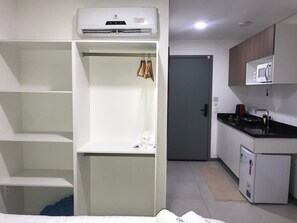 Superior Studio, Air conditioning, City View | Interior - Beach Class Meireles (Fortaleza)