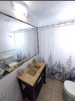 Bathroom - Marvelous 2-bedroom apartment in vibrant Mar del Plata near the beach (Mar del Plata)