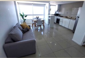Living area - Marvelous 2-bedroom apartment in vibrant Mar del Plata near the beach (Mar del Plata)