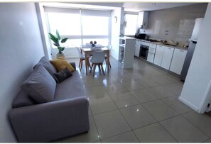 Living area - Marvelous 2-bedroom apartment in vibrant Mar del Plata near the beach (Mar del Plata)