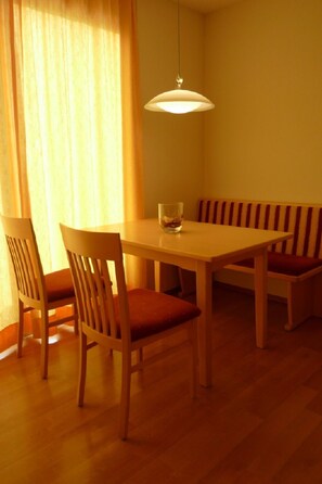 Dining - Apartment  by Interhome (Samnaun)