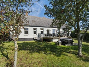 Outdoor dining - "Ofelia" - 4km from the sea by Interhome (Nexø)