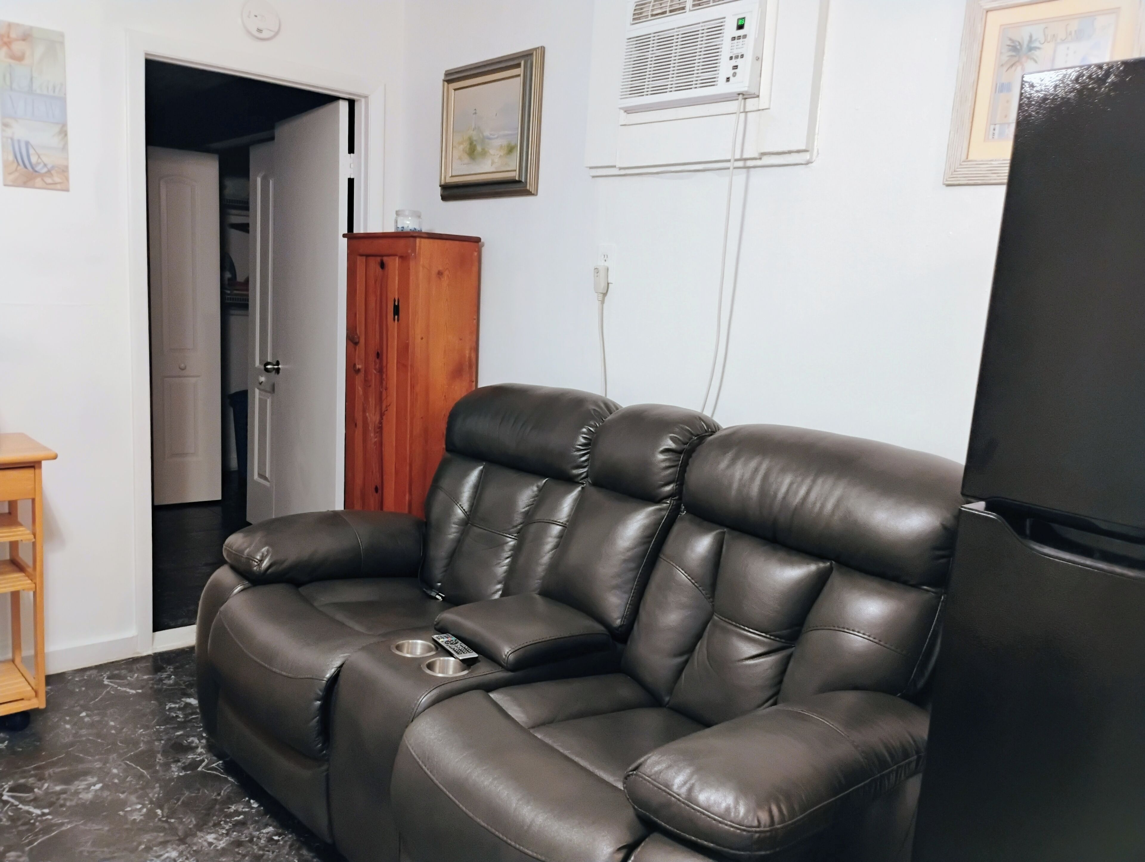 Cozy 1-bedroom Cottage Furnished With All Utilities Included - Port Orange, FL