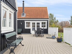 Outdoor dining - "Franka" - 1.1km from the sea by Interhome (Vejby)