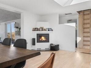 Dining - "Svante" - 300m from the sea by Interhome (Løkken)