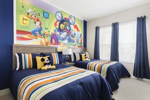 Room - Beautiful Family Villa BBQ Patio 5min to Disney (Kissimmee)